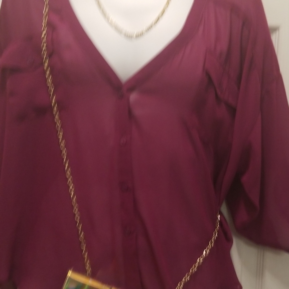 Top - Picture 2 of 4